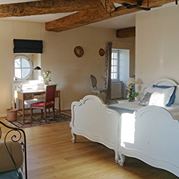 SAS Demessey - OZENAY