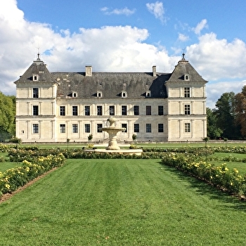 Visitez l'étonnant Palais de la Renaissance Italienne en Bourgogne Franche Comté ! - ANCY-LE-FRANC