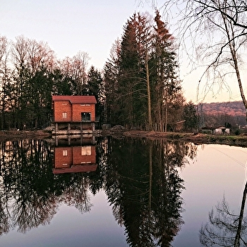 les sabots dans l'eau - SERMAMAGNY