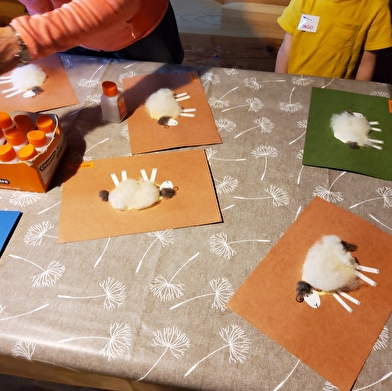 La laine dans tous ses états, ou comment les anciens l’utilisaient pour s’habiller ?