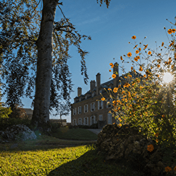Gîte de Groupe La Cimentelle Hébergement collectif - AVALLON