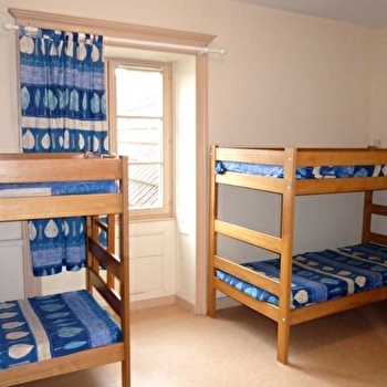 Salle polyvalente - dortoirs - CHENEVREY-ET-MOROGNE