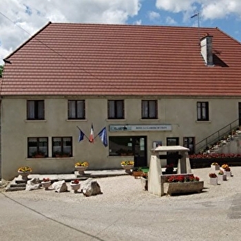 Hôtel de la Clairière de Chaux - LA VIEILLE-LOYE