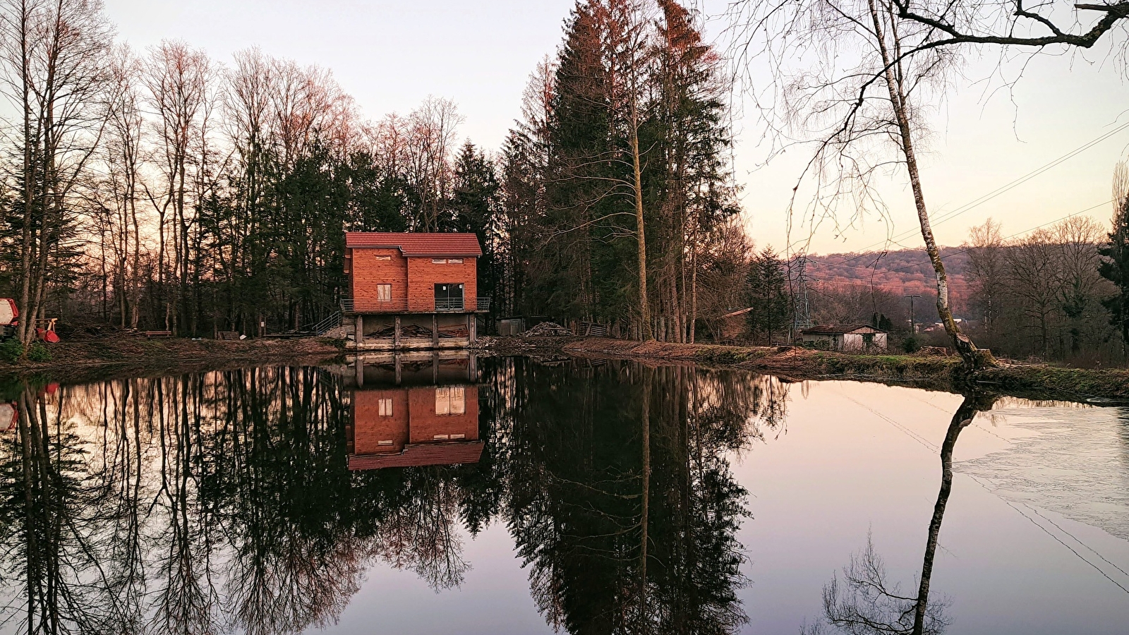 les sabots dans l'eau