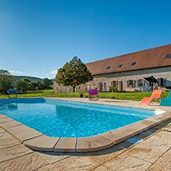 Les Capucines - LUZY